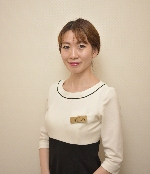 苗村ひとみ
